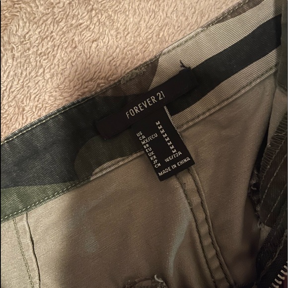 Forever 21 Camouflage Camo Mini Jean Skirt - Picture 2 of 3